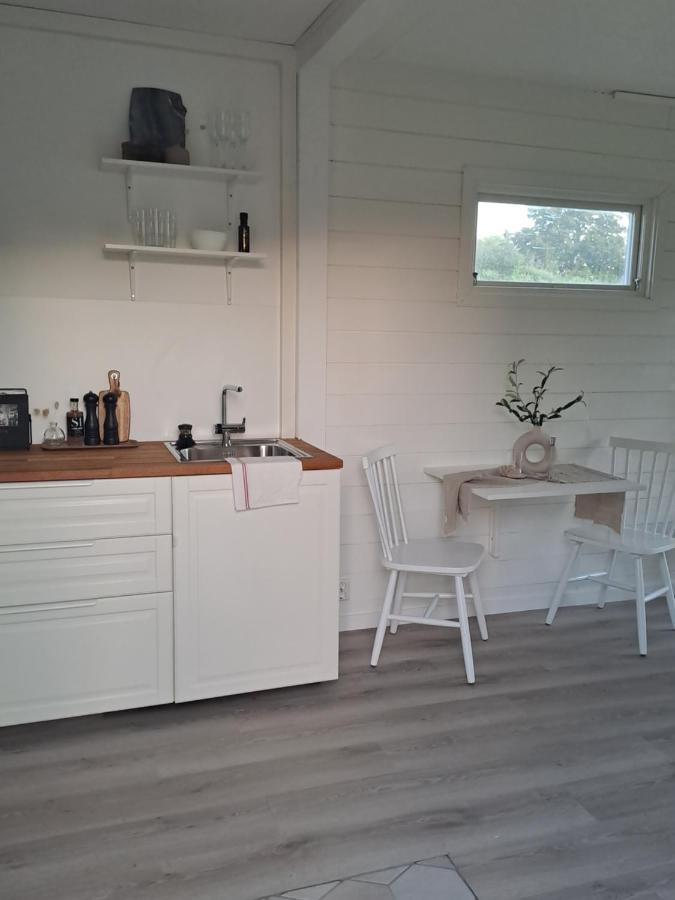 Attefallshuset Hyllinge ภายนอก รูปภาพ